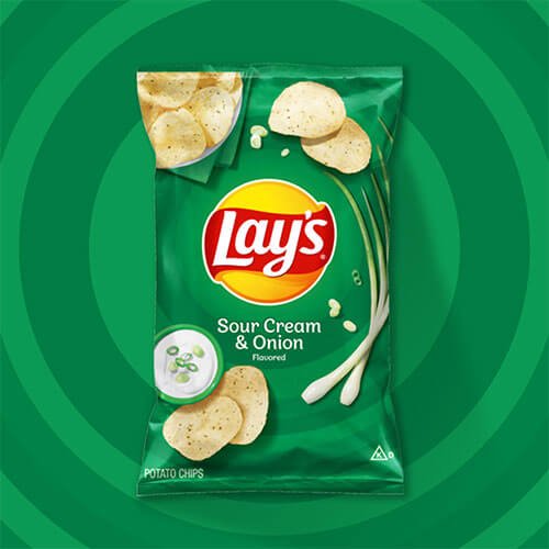 Papas fritas LAY'S® sabor crema ácida y cebolla