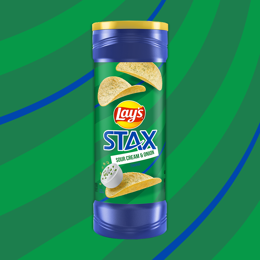 Papas fritas inglesas LAY'S® STAX® sabor crema ácida y cebolla